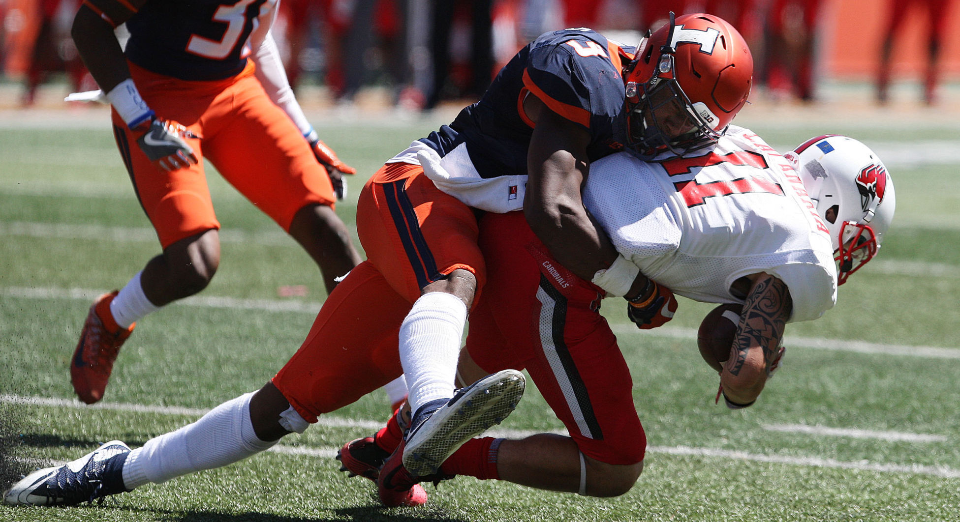 LB -- Del'Shawn Phillips